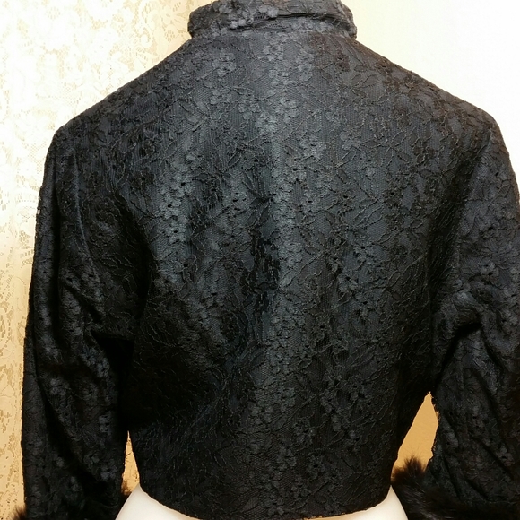 Lilli Diamond of California • Lace/Fur Cuff Bolero - Picture 6 of 7